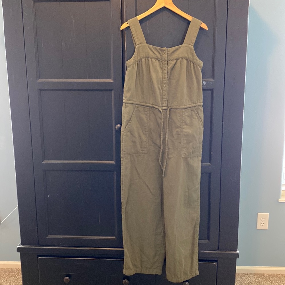 Old Navy Women’s Green Jumpsuit